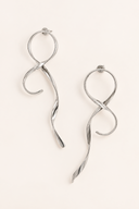 Ribbon Dance Earring