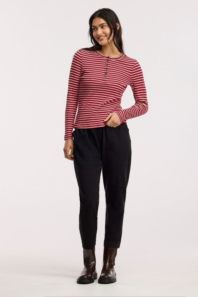 Traveller Waffle Henley Top - Obus Online