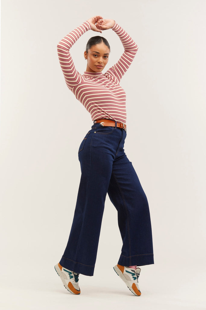 Traveller Waffle Top - Obus Online