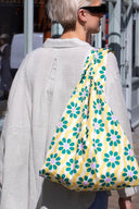 Wavy Daisy Reusable Bag - Obus Online