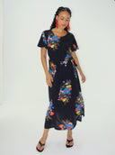 <p><em>Midnight Posy</em></p>